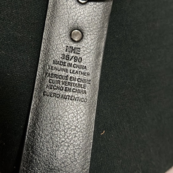 Donald J. Trump Signature Collection Black Leather Belt Size 36/90 - Picture 3 of 8